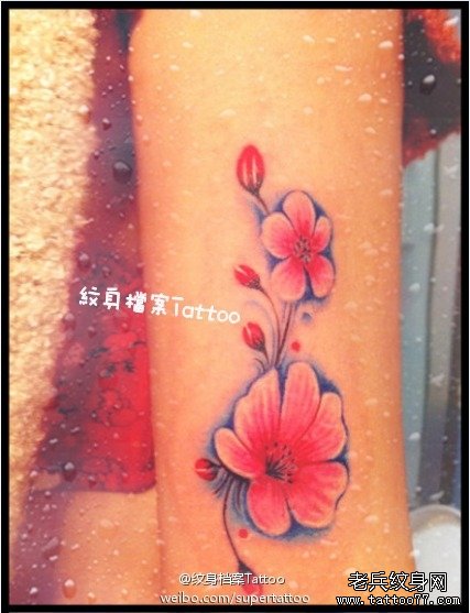 小清新腿部花纹身图案