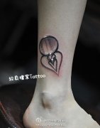 小清新腿部心纹身图案