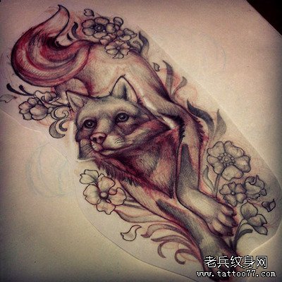一款狐狸纹身图案由武汉最好的纹身店推荐
