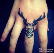 武汉最好的刺青店推荐一款手指羚羊纹身图案