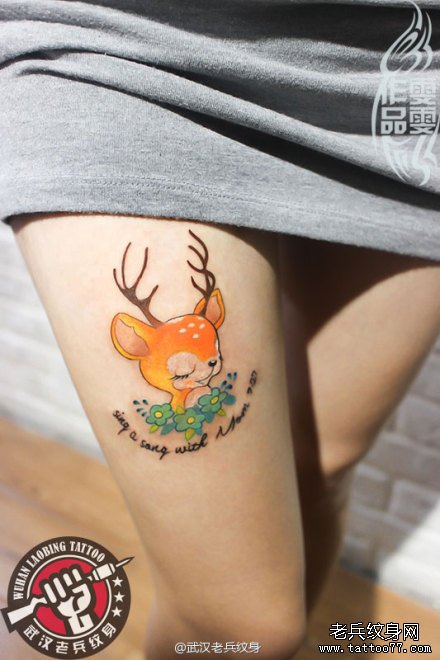 性感大腿可爱梅花鹿纹身作品