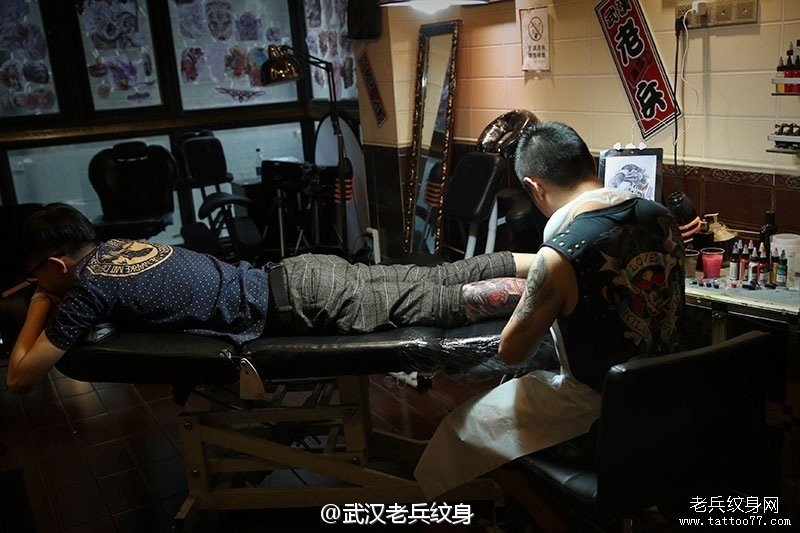 兵哥小花腿纹身制作花絮