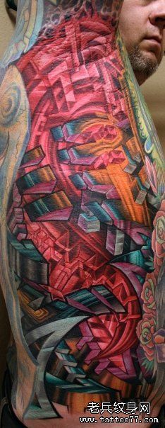 侧腰机械纹身图案