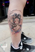 腿部彩色艺妓纹身纹身纹身图案
