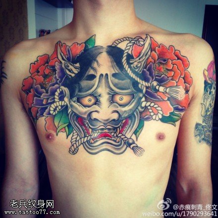 胸口彩色般若牡丹纹身图案