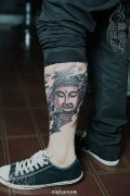 武汉喻迪纹身师制作的小腿佛像纹身作品