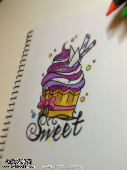 彩色蛋糕字母纹身手稿图案