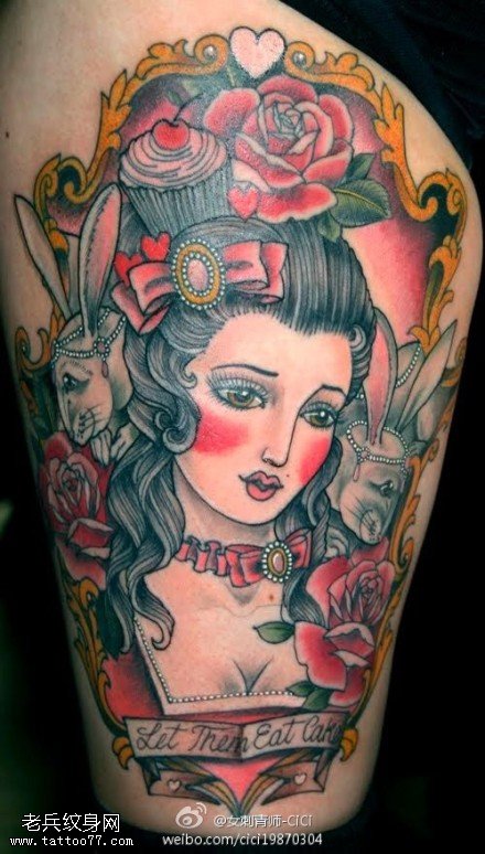 腿部个性彩色女郎纹身图案