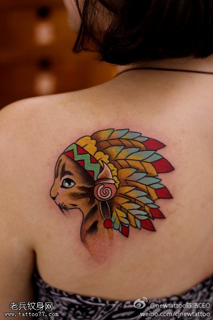 肩部美丽油画风印第安猫纹身图案