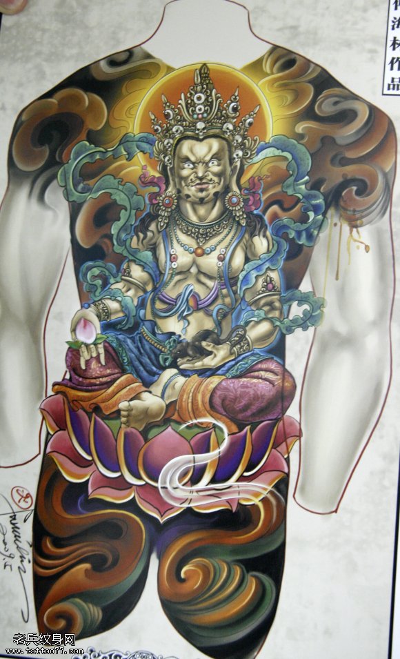 分享一款满背佛人物纹身图案