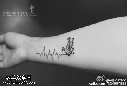 优雅大方蝴蝶纹身图案