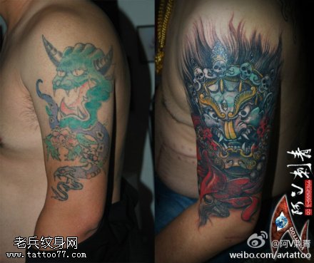 彩色狰狞石狮纹身图案