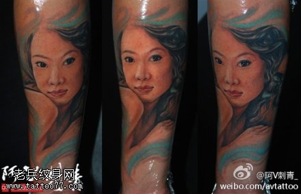 唯美女孩纹身图案