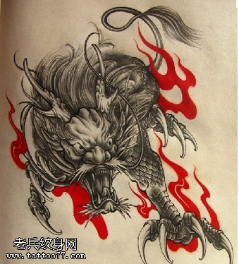 纹身的时候一定要慎重选择纹身图案