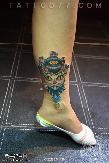 脚踝日本猫咪纹身作品
