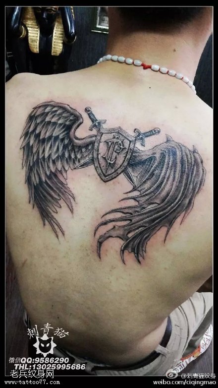 经典恶魔翅膀纹身图案