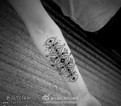 经典时尚梵花纹身图案
