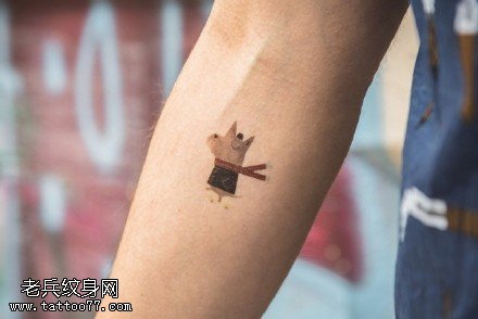 清新可爱的卡通熊纹身图案