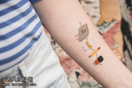 彩绘海绵宝宝的朋友纹身图案