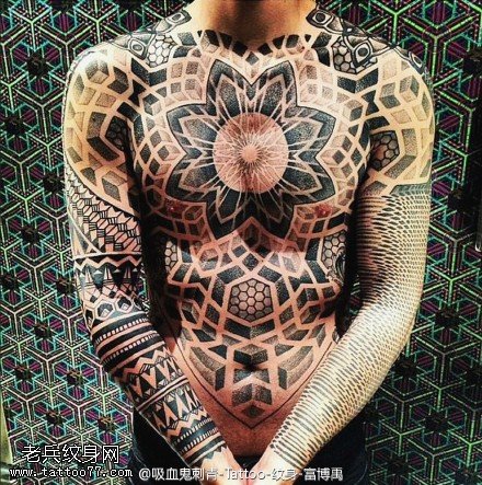 逼真立体的梵花图腾纹身图案