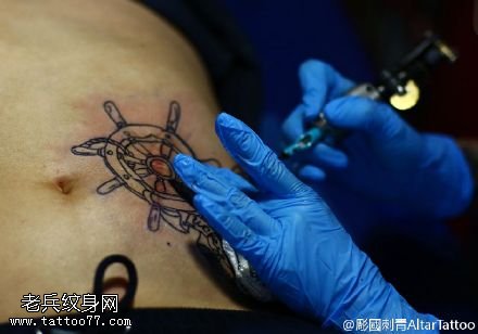 腹部寓意一帆风顺纹身图案