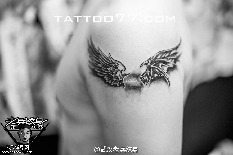 大臂天使恶魔翅膀纹身作品