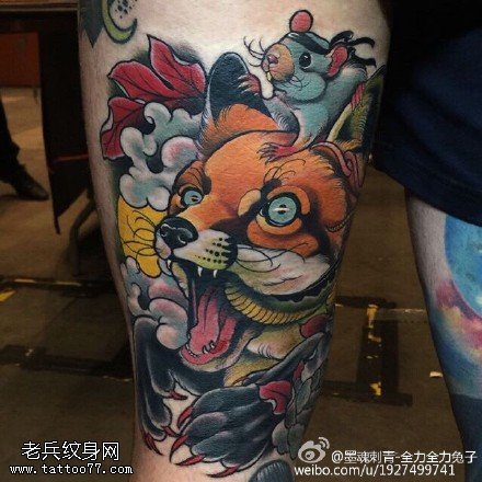 彩绘凶猛的猫咪纹身图案