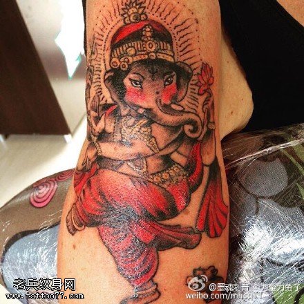 彩绘吉祥的大象神纹身图案