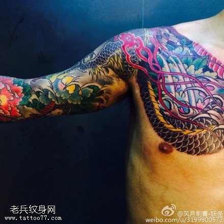 中国风传统牡丹龙纹身图案