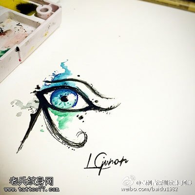 手稿水彩眼睛纹身图案