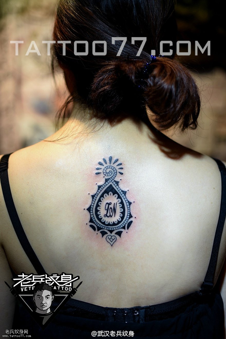 后背图腾纹身图案作品