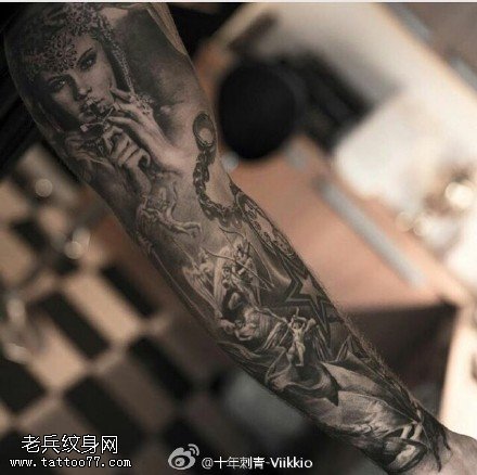 恶女怪物大花臂纹身图案