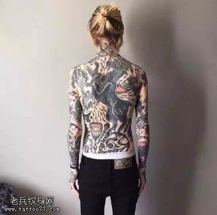 满背经典个性图腾纹身图案
