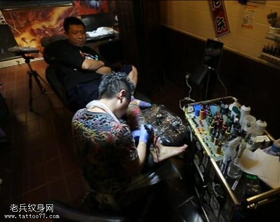 老兵纹身微视频：传统花腿般若鲤鱼视频分享