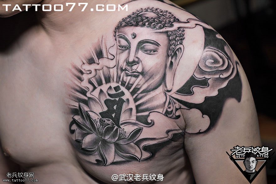 胸口佛莲花纹身图案作品