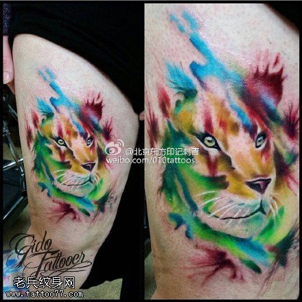 大腿水彩的老虎纹身图案