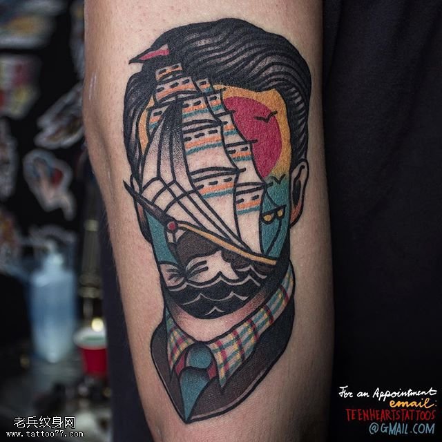 手臂的帆船人头纹身图案