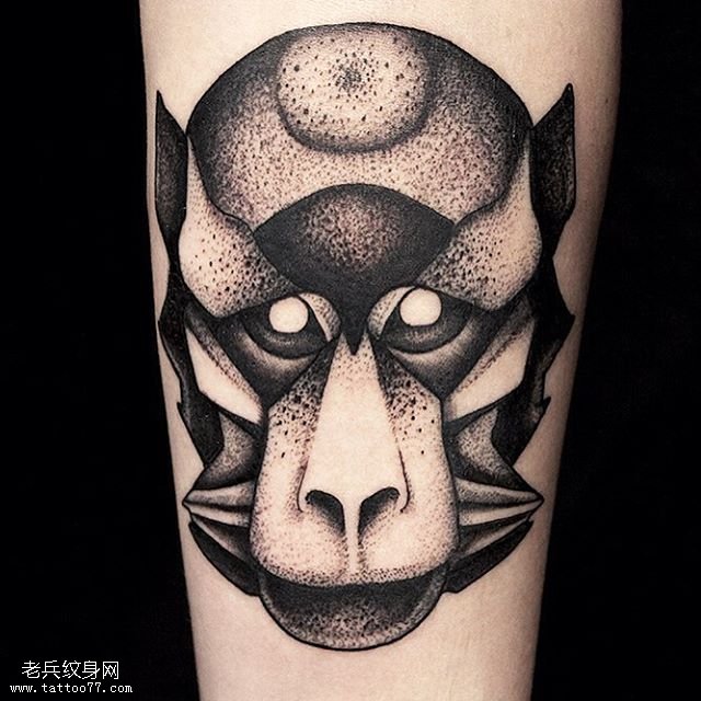 手臂点刺猩猩骷髅纹身图案