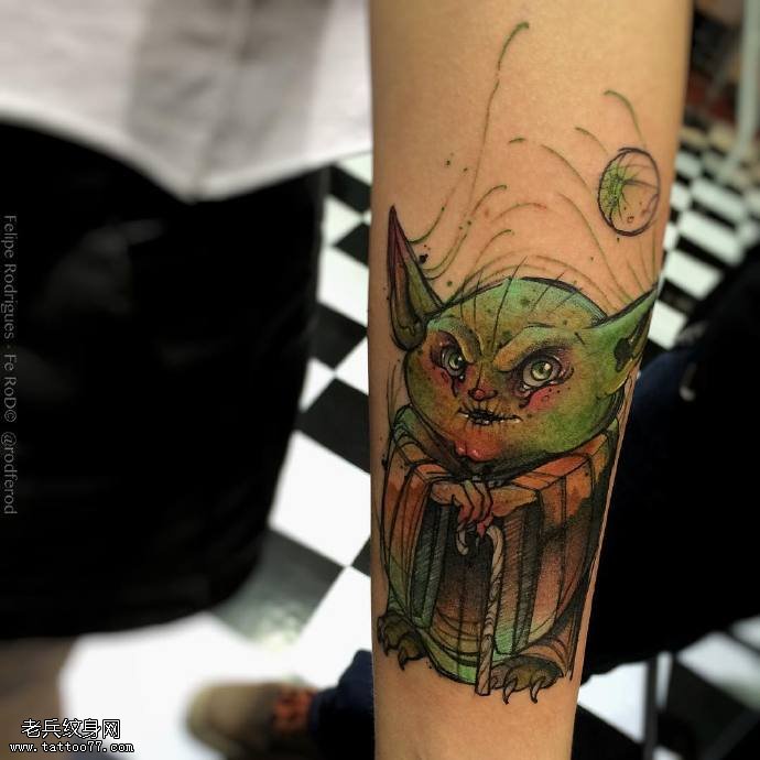 手臂的小妖怪纹身图案