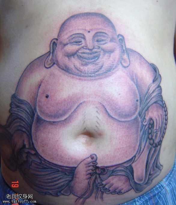 腹部弥勒佛微笑的坐在上纹身图案