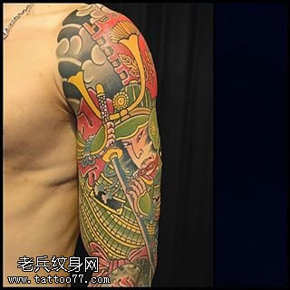 日本风经典大臂纹身图案
