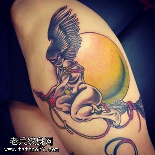 大腿上的女哈利波特纹身图案