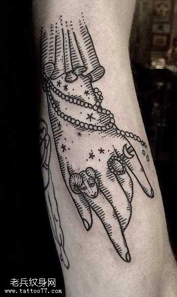 手臂手纹身图案