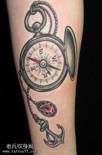 手臂好看怀表钻石纹身图案