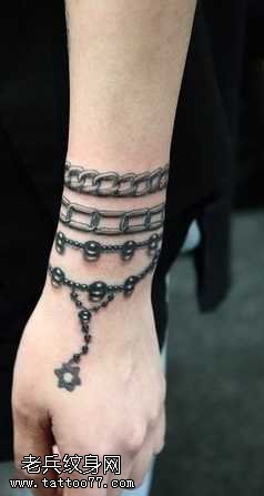 手臂精美手链纹身图案