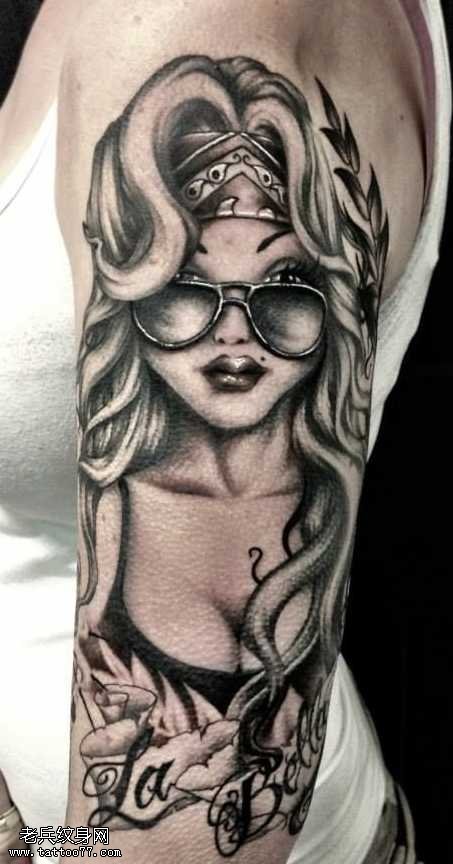 手臂漂亮的美女纹身图案