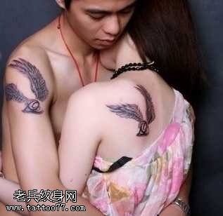 翅膀情侣纹身图案