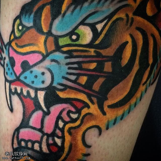 大腿彩绘大老虎纹身图案
