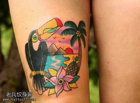 腿部大嘴鸟纹身图案