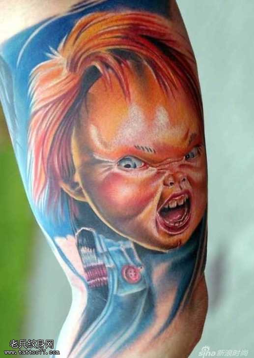 手臂鬼娃娃纹身图案